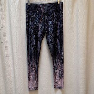 Kyodan Blue and Black Snakeskin Leggings